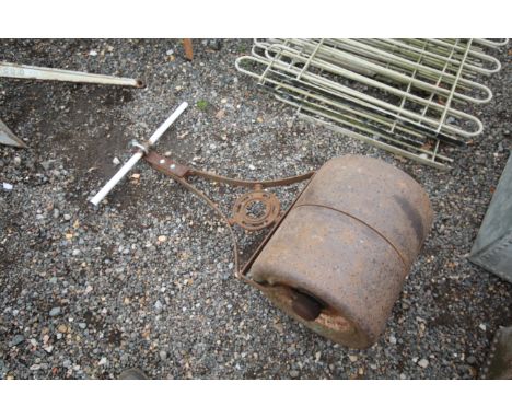 A garden roller (handle AF)
