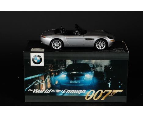 Kyosho - Scale 1/18 - BMW Z8 - James Bond - 007 Edition 1999 "The World is not Enough".