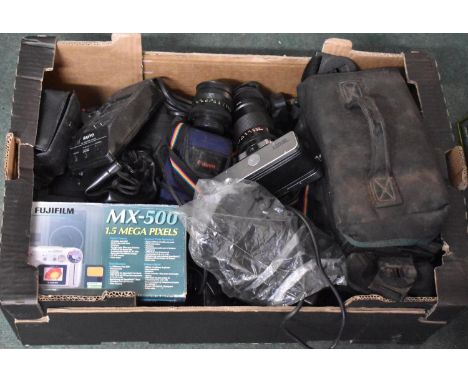 A Box Containing Vintage Photographic Equipment, Cameras etc 