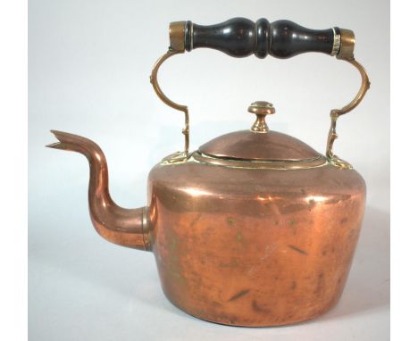A Vintage Copper Kettle with Turned Wooden Handle, 21cm High 