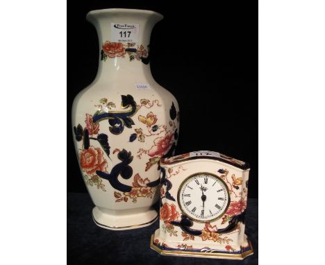 Masons patent ironstone china 'Mandalay' pattern baluster shaped vase, together with a similar mantle clock with quartz movem