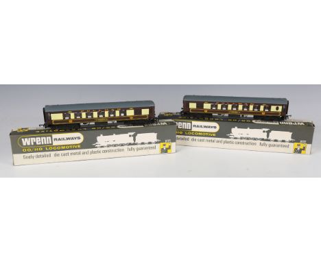A Wrenn gauge OO/HO W3006/7A limited edition two car set, both boxed with packing pieces and instructions, box base stamped '