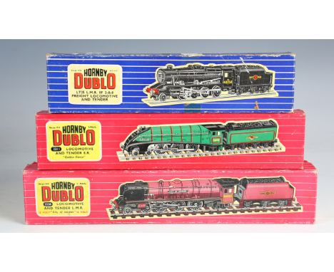 A collection of Hornby Dublo two-rail items, including No. 2226 locomotive 46245 'City of London' and tender, No. 2220 locomo