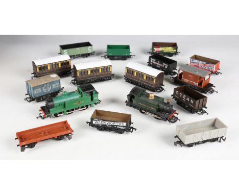 A small collection of Hornby gauge OO railway items, comprising R.741 Intercity 225 set, R.851 Freight Hauler set, four South