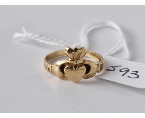 A hands ring 9ct size K 2 gms