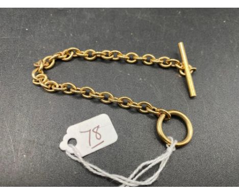 A VICTORIAN HEAVY T BAR AND RING BRACELET 9CT 17.9 GMS