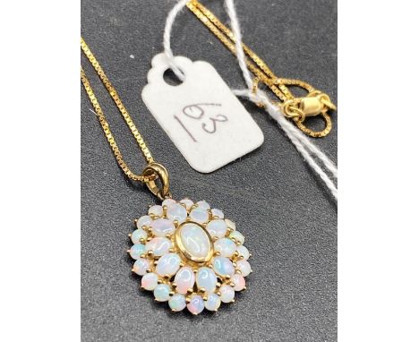 A good opal cluster pendant necklace 9ct 2cm diameter 4.5g