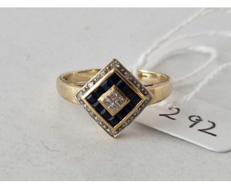 A sapphire and diamond ring 9ct size Q 2.3 gms