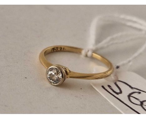 A solitaire diamond ring, 18ct, size J, 1.4 g