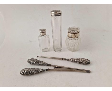 Three silver mounted jar, a pair of glove stretchers plus button hook