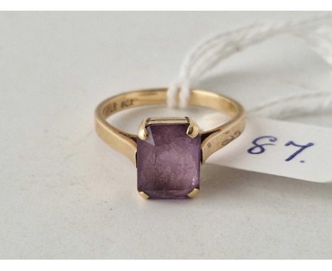 A amethyst set ring 9ct size L 2.4 gms
