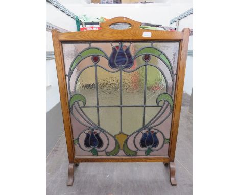 OAK FRAMED FIRE SCREEN WITH STAINED GLASS PANEL 