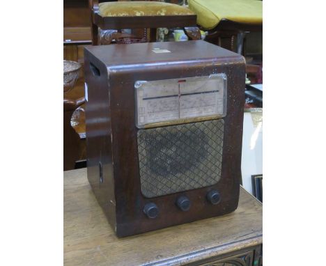 VINTAGE HMV RECORD PLAYER AND RADIO SYSTEM