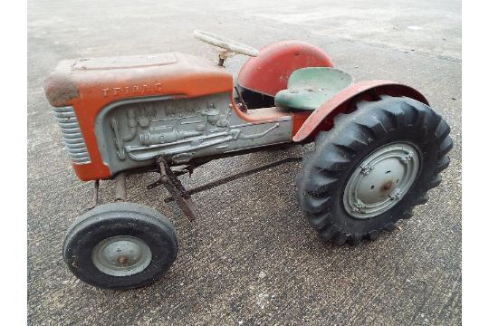 triang pedal tractor