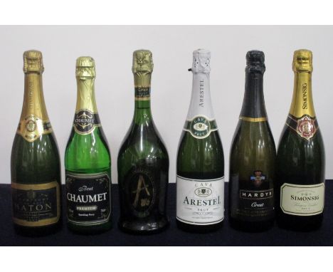  1 bt Haton Classic Brut Champagne NV 1 bt Chaumet Premium Sparkling Perry NV 1 bt Amorany Gran Cuvée Cava Brut NV 1 bt Arest