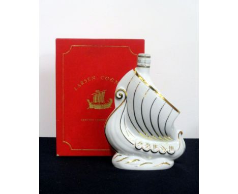  1 bt Larsen Fine Champagne Cognac Limoges 'Ship' Decanter with stopper oc