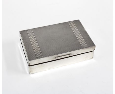 Silver cigarette box with engine turned lid,  London 1955, 14 x 9cm