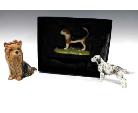 Royal Doulton "Hound Dog Collection" model of a Beagle , with box, together with a Royal Doulton English setter and a Sylvac 