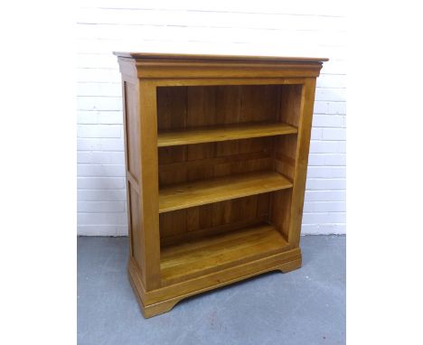 Modern light oak open bookcase, 109 x 89cm