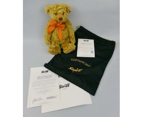 A Steiff 2009 Club Edition teddy bear, limited edition number 458/2009, in original bag with certificate, 30cm high