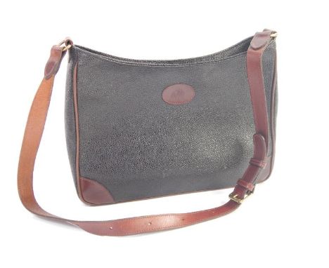 A ladies Mulberry scotch grain leather handbag, bearing Mulberry badge to front with tartan lining, with brass tag No 895042,