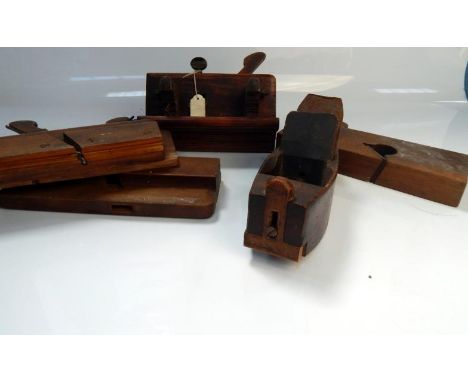 Woodworking tools, including box planes, etc, (1 tray).