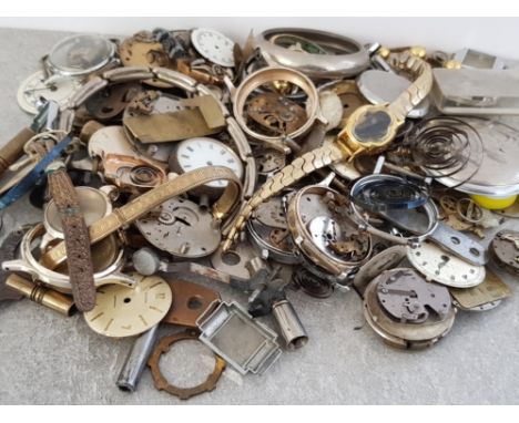 ANTIQUE AND VINTAGE CLOCK KEYS AND MIXED VINTAGE WATCH PARTS