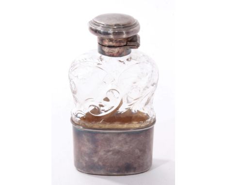 George V cut glass spirit flask with ‘rock crystal’ cut decoration, silver hinged cover with bayonet fastening and removeable