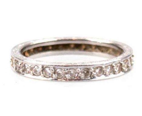 Memory-Brillant-Ring, 585er WG, geprüft, besetzt mit 30 Brillanten von zus. ca. 1,00 ct, RG 55