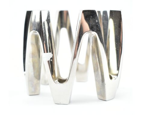 Dansk Design, France - a vintage mid 20th century centrepiece silver-plated candlestick holder. The candlestick of softened W
