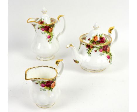 Royal Albert part dinner, tea and coffee service, Old Country Roses pattern, including gravy boat and dish, teacups, teapot, 