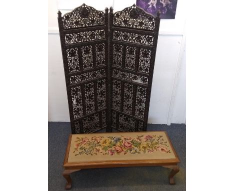 A hardwood two-sectioned screen, carved and pierced grape and vine decoration, 156 cm high (af); together with an oak foot st