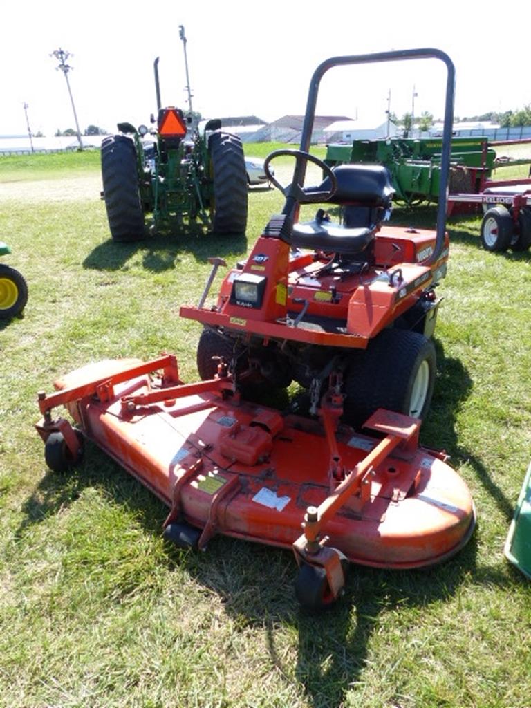 KUBOTA FZ2100 FRONT-MOUNT MOWER, 4WD, DIESEL, 72