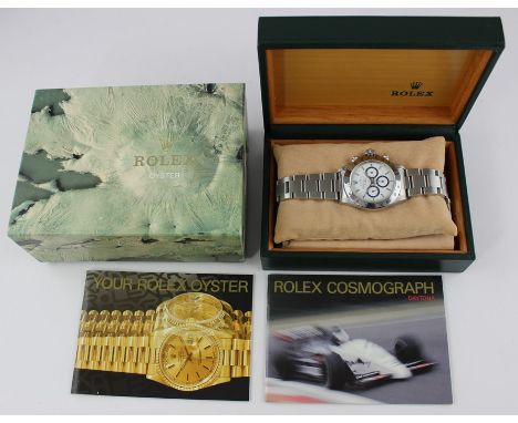 A scarce gentleman's stainless steel Rolex Daytona Cosmograph oyster perpetual superlative chronometer automatic bracelet wat