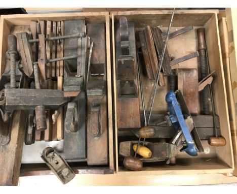 Two boxes/drawers of various planes including a Record No. 020 compass plane, a Stanley No. 220 plane, four various jack plan