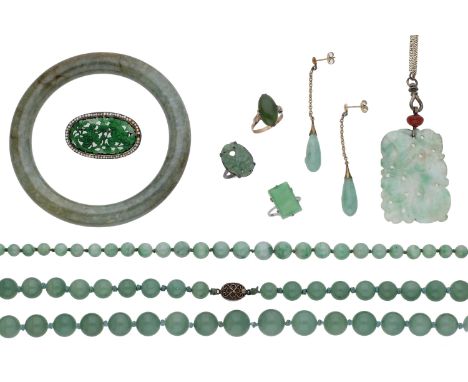 A collection of jade and hardstone jewellery, comprising a jadeite and pearl plaque brooch, carved to depict a series of frui
