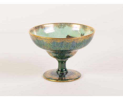 WEDGWOOD ?DRAGONS? LUSTRE GLAZED CHINA PEDESTAL DISH, the exterior decorated in gilt with dragons on a mottled dark green gro