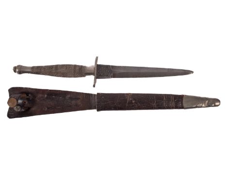 A WWII Fairbairn Sykes Fighting Knife, First Pattern, Type Two, maker Wilkinson Sword, London, the straight double edge blade
