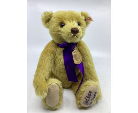 Steiff rarely seen model ; classic golden Traditional Musical teddy bear with musical clockwork lullaby box within &ldquo; Go