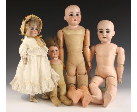 Armand Marseille, four 370 model dolls, to include size 12, 8, and 2 (x2), each with rolling eyes in blue and brown, and open