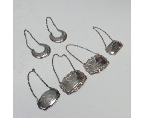 A pair of Elizabeth II silver Wine Labels, by&nbsp;Francis Howard Ltd., hallmarked Sheffield, 1988, inscribed 'Port' and 'Bra