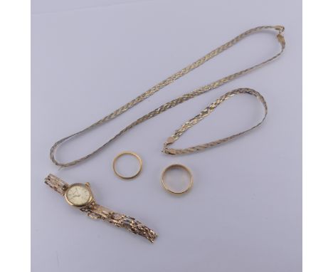 A 22ct yellow gold Band, Size M, together with another narrower, Size K, total weight 5g, a damaged 9ct gold tri-colour mesh 