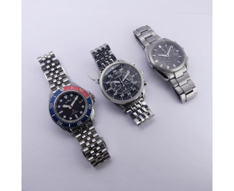 A Seiko Solar diver’s Wristwatch, ref. V157-0P0, no. 247366, black dial with red and blue 'Pepsi' bezel, on Geckonda branded 