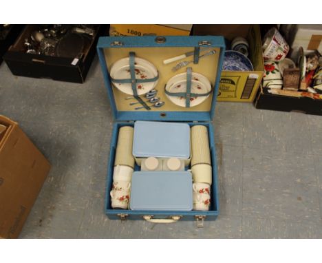 Brexlin picnic hamper