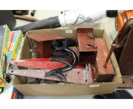 Box of gate & strap hinges etc