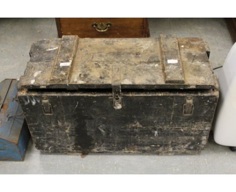 Old tool chest with rope handles