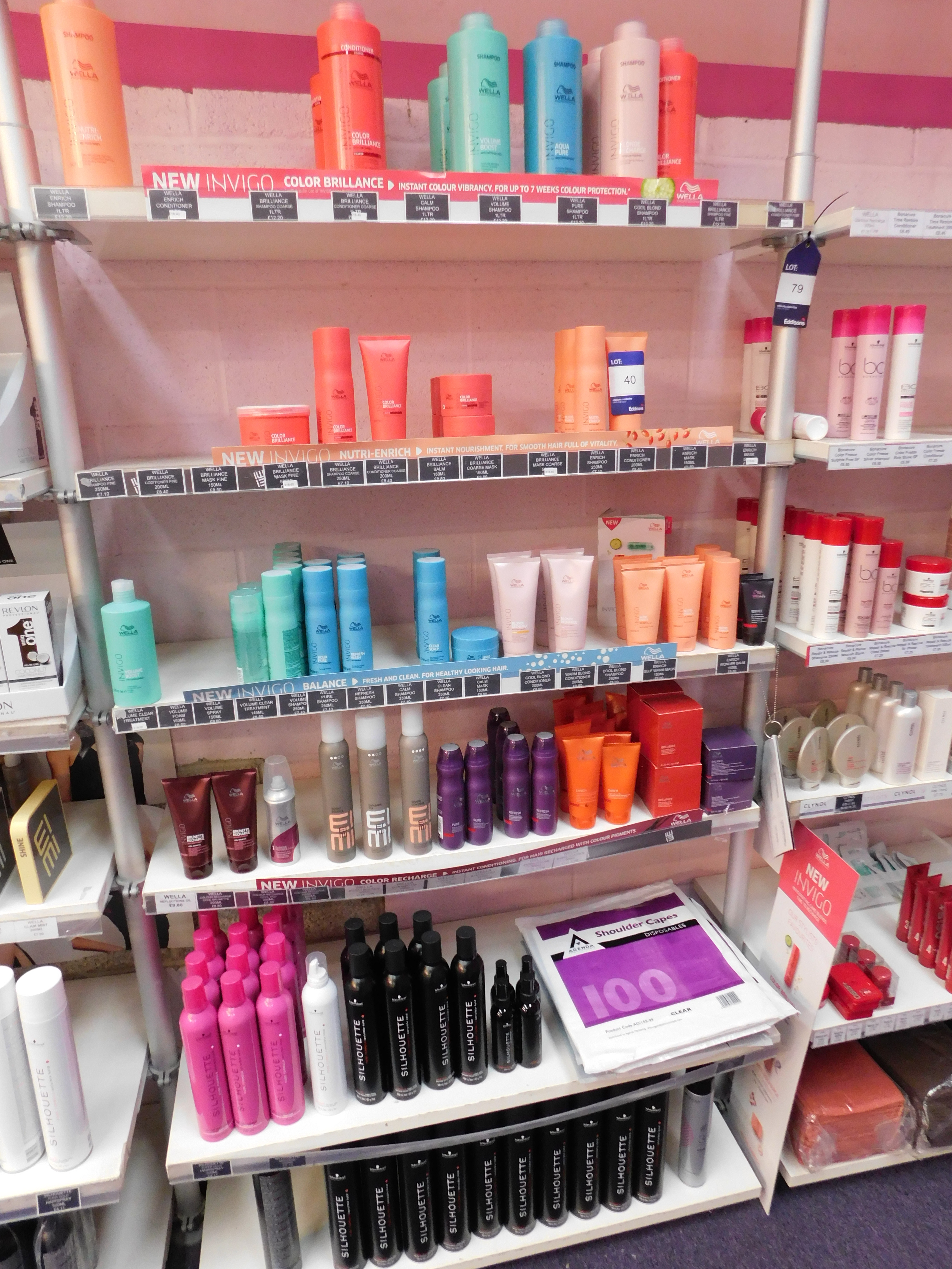 Contents to 1 bay of shop display shelving, to include assortment of ...