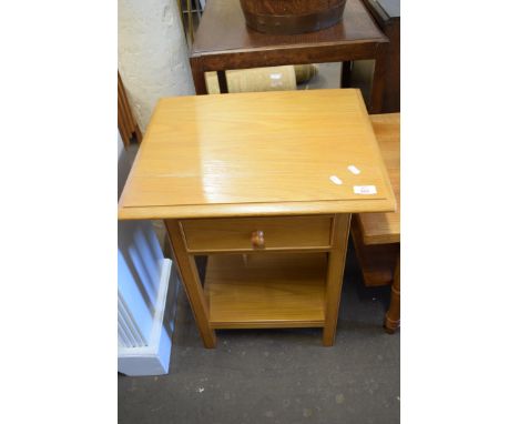 MODERN LIGHT OAK SIDE TABLE WITH SINGLE DRAWER, 50CM WIDE