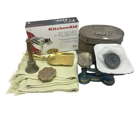 Kitchen scales "The Vibrator Balance" with sets of weights, together with a metal hat box etc