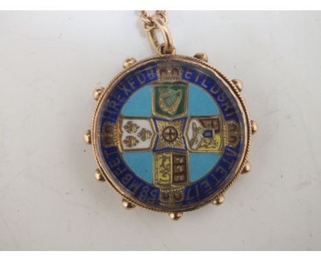 A GEORGE III ENAMELLED MEDALLION ON 9 CARAT GOLD CHAIN, combined weight approx 18.4 g